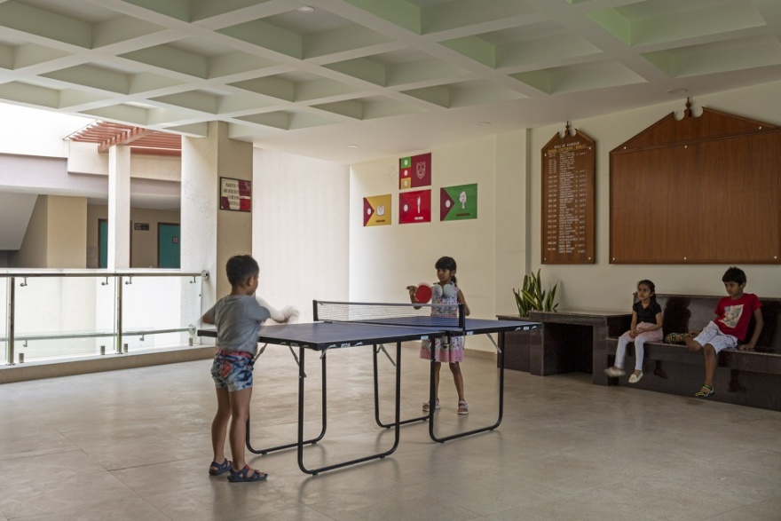 Mann 学校女生宿舍 | 绿色空间与现代设计完美融合-44