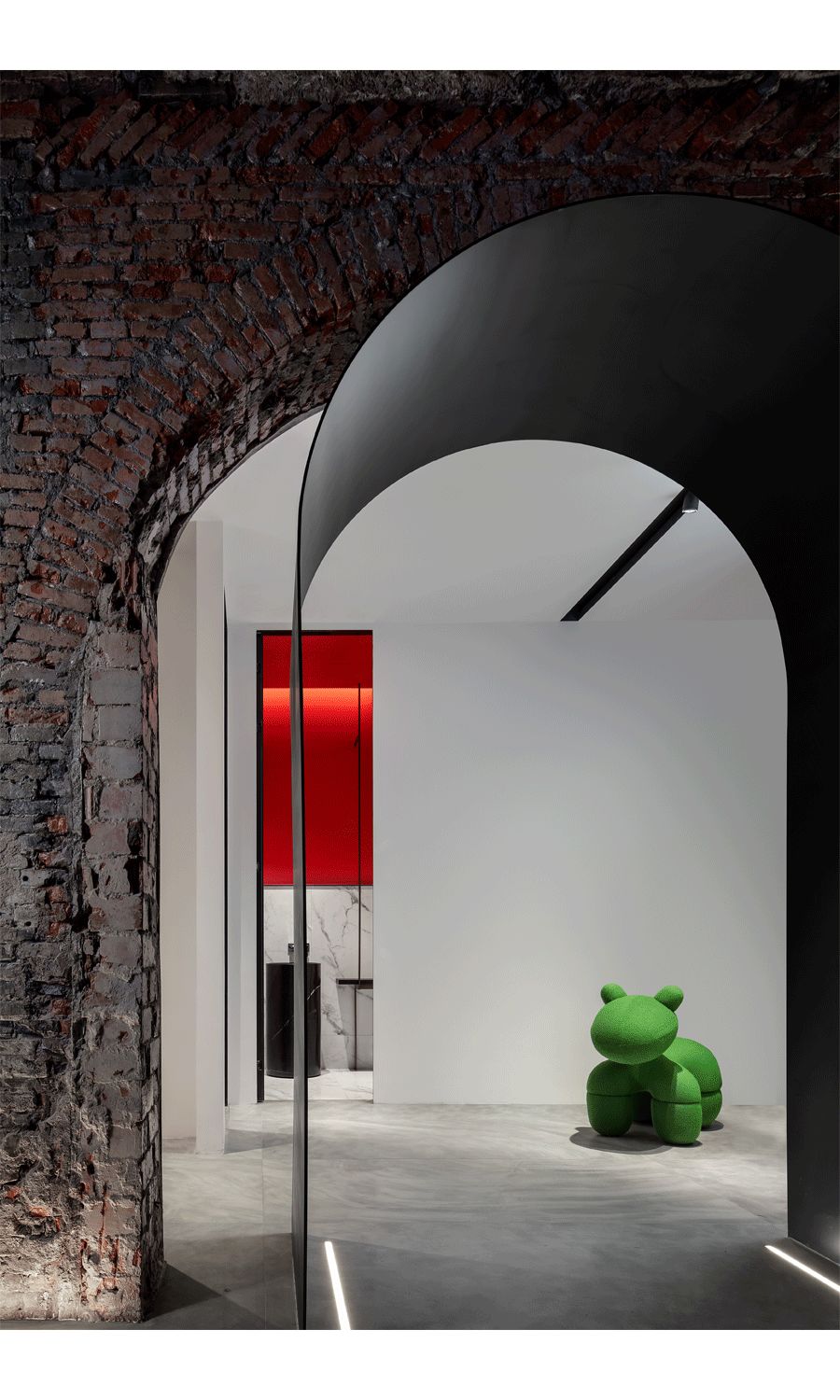 上海老建筑中的现代艺术盒子-27