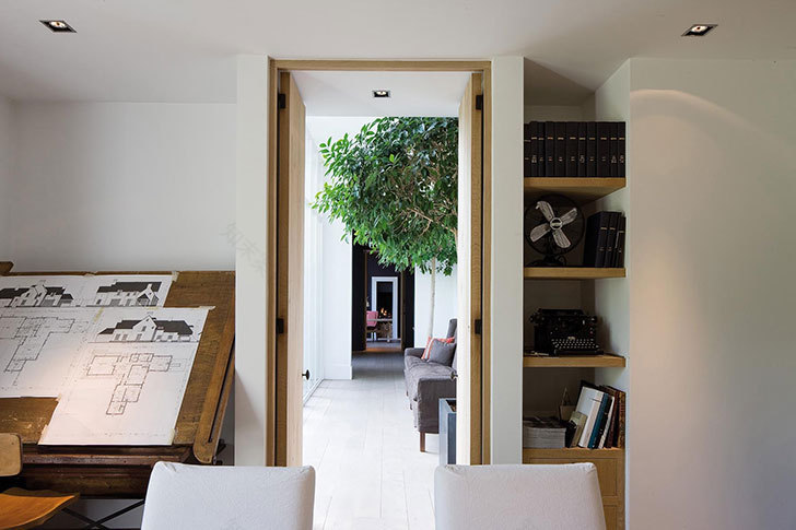 比利时现代乡村风家居设计,自然材料营造舒适氛围-27