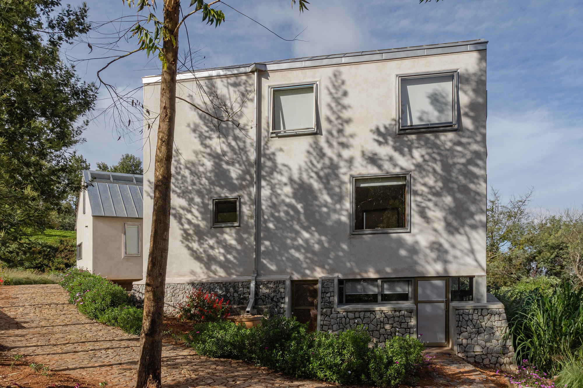 尼尔吉里的野草屋丨印度丨Mathew and Ghosh Architects-36