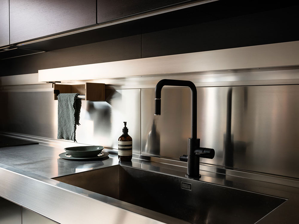 斯德哥尔摩时尚现代复式公寓设计-13