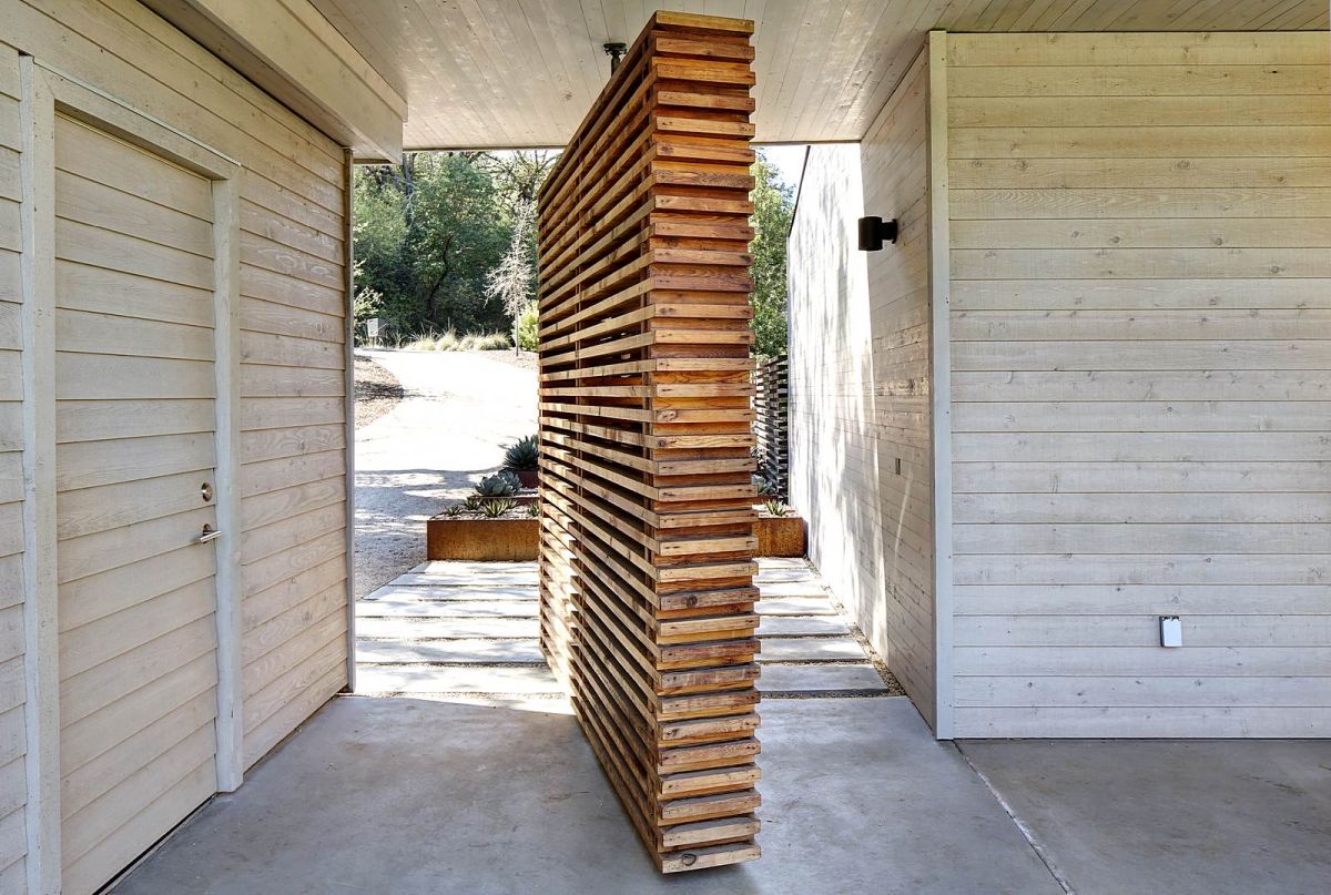 Pivot Doors for Creating a Dramatic Entrance-8