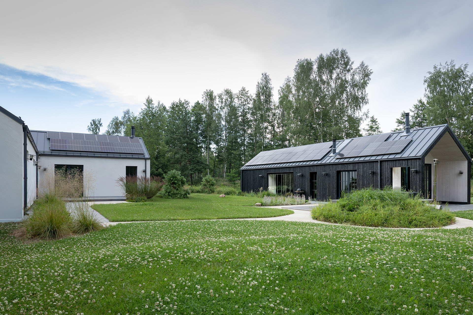 拉脱维亚恩古雷私人花园设计丨景观建筑师Agnese Purvina-5