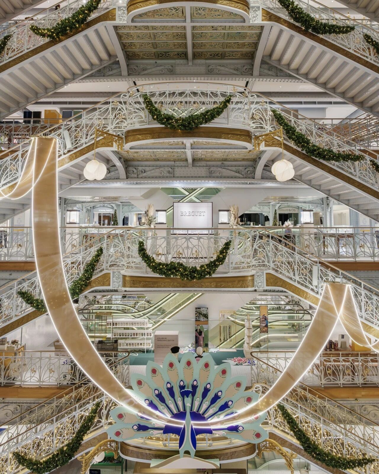 香奈儿“冬日星空”新年限定快闪丨中国北京丨法国艺术家Delphine Dénéréaz-34