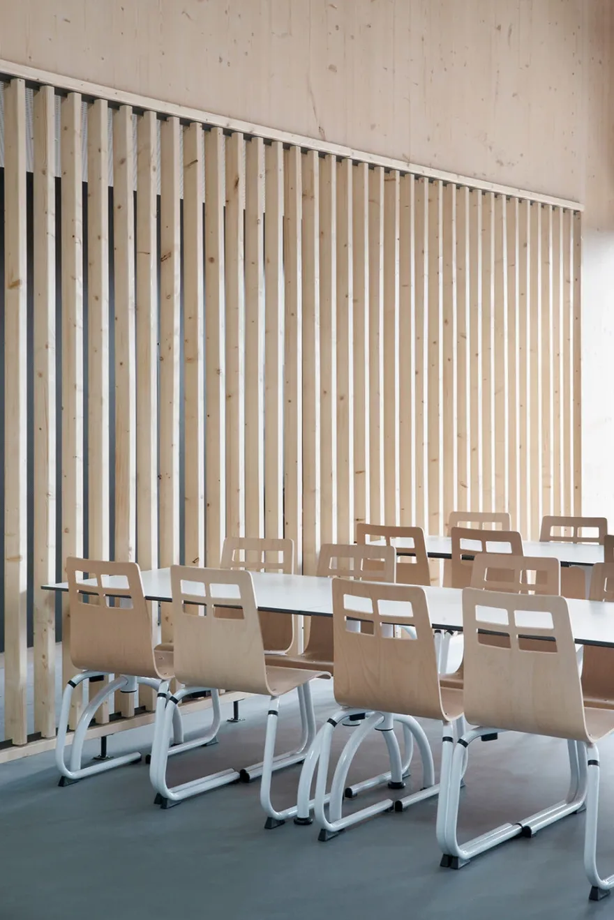 约瑟夫·克雷斯索学校场地丨France丨Thomas Architectes-15