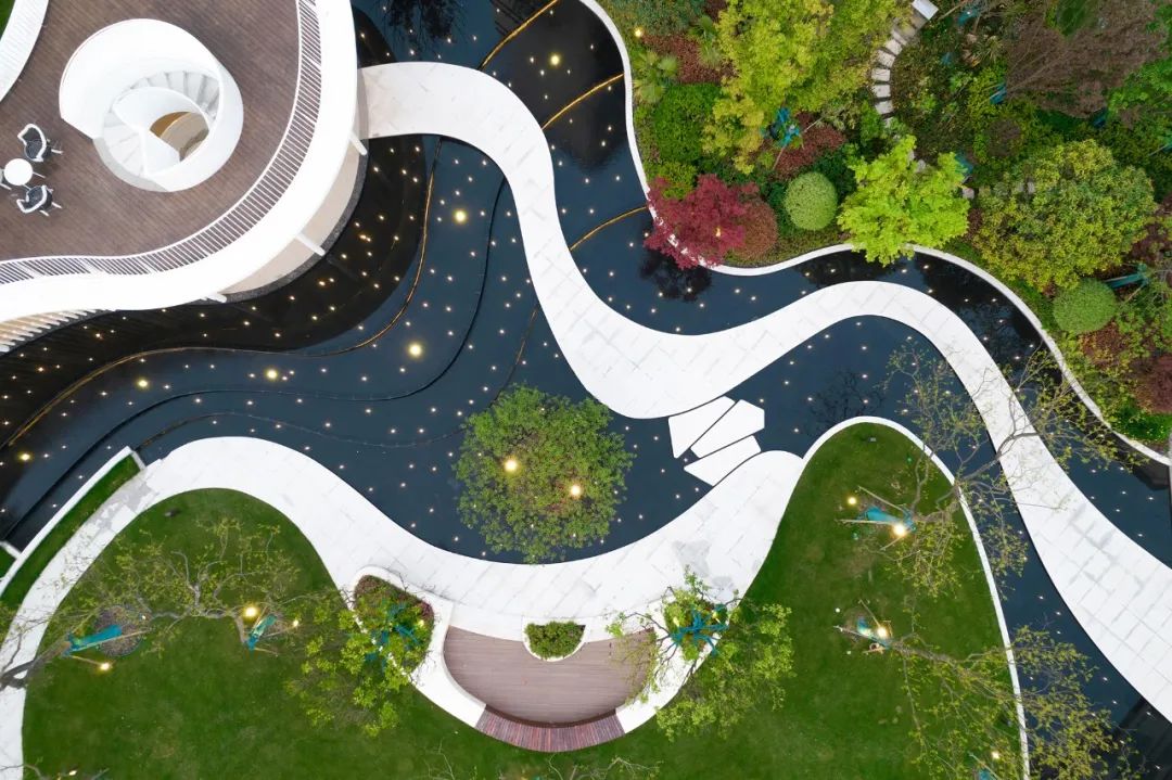 “ 光” 织水韵 | 城市喧嚣下的原乡栖居（大区）-36