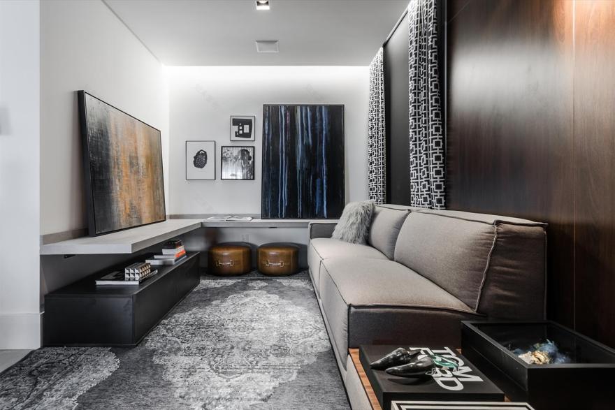 巴西 77 平米公寓 | 现代风格与木质元素的完美结合-2