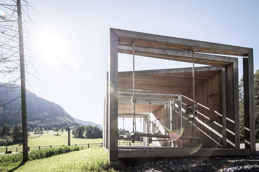 摇摆框架(Swinging Frames)集成空间-4