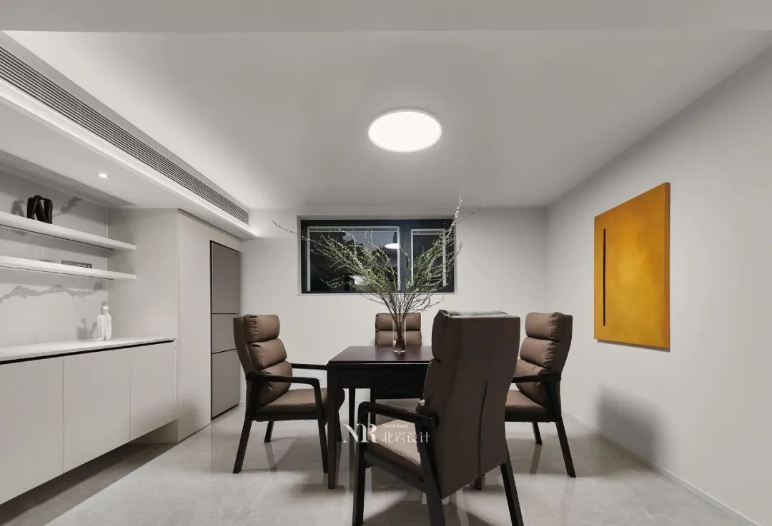 光影里的家 · 通透大宅的舒适设计丨中国南京丨北岩设计-89