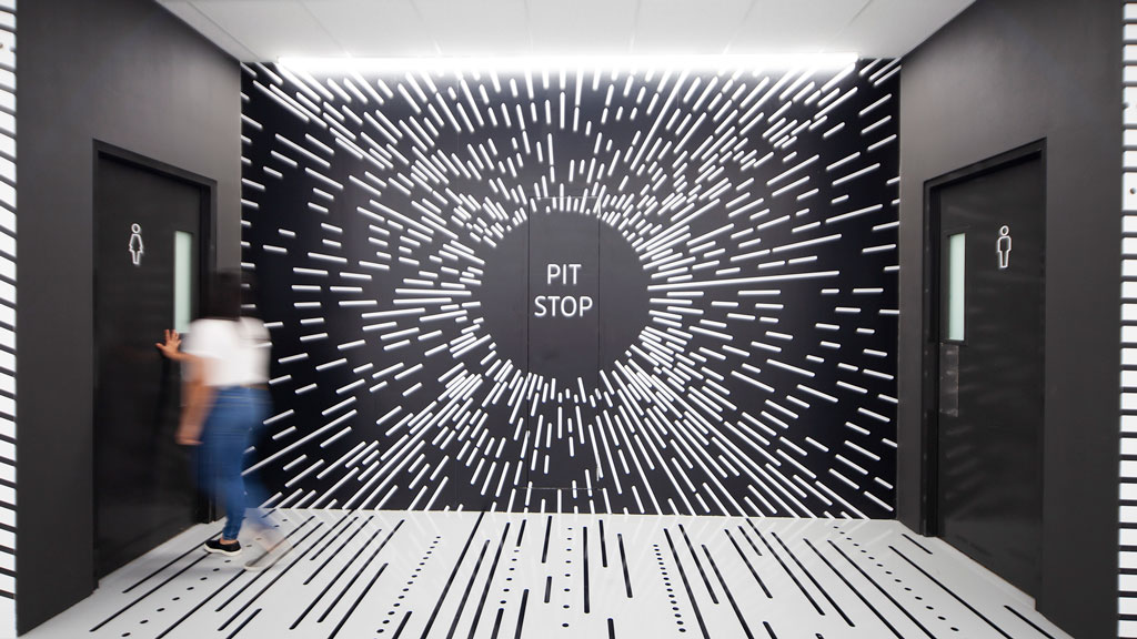 英特尔 MegaLab 研发设施大厅翻新-6