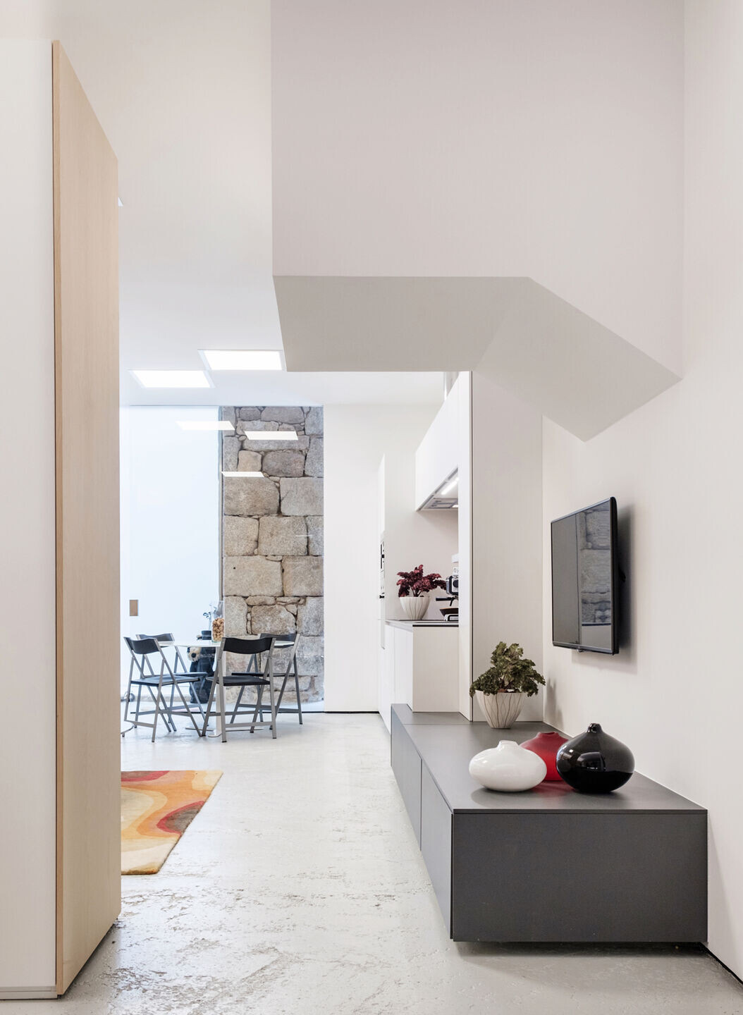 西班牙小公寓中的光影艺术丨西班牙奥伦塞-16