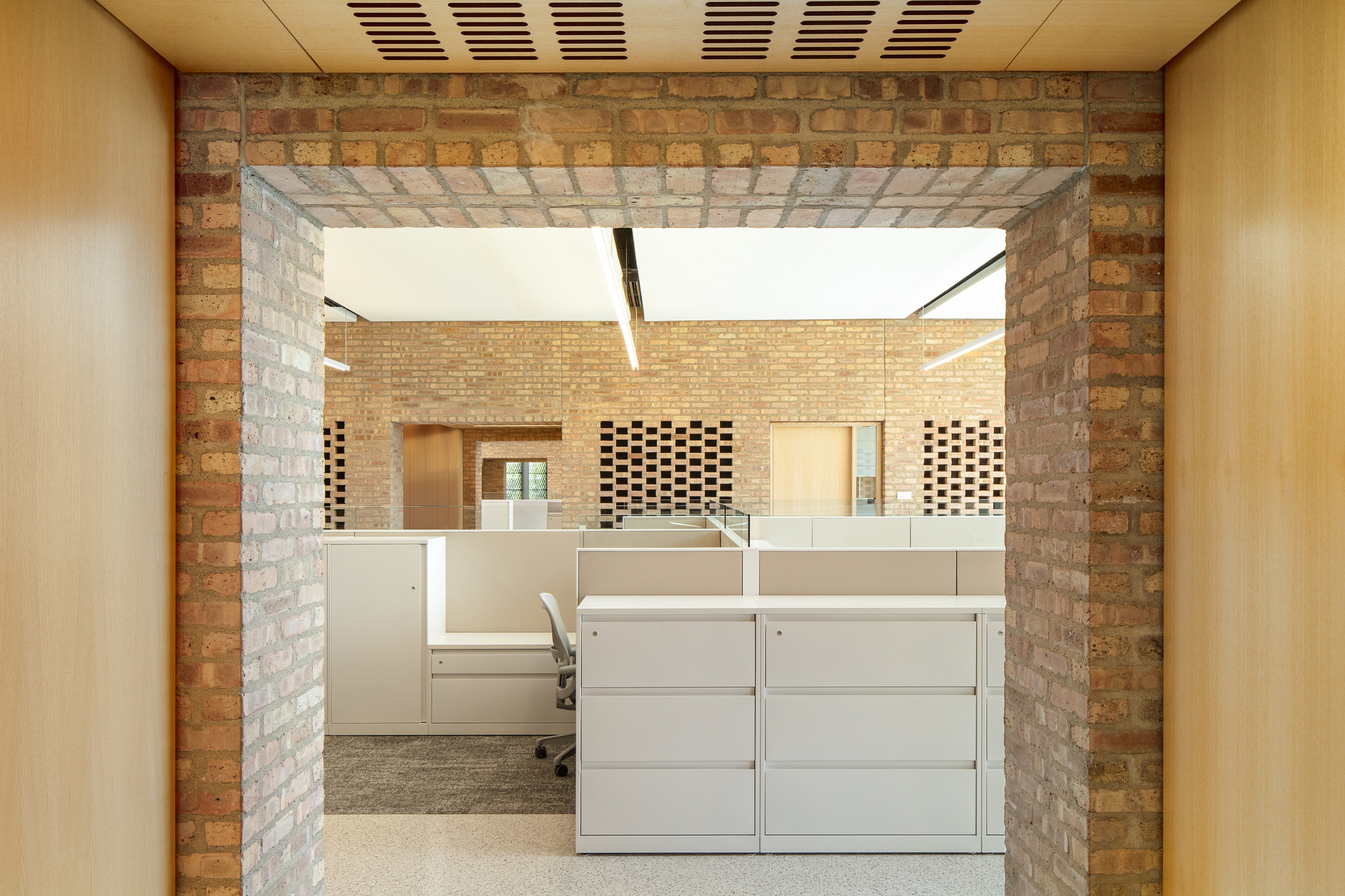 芝加哥公园区总部和体育馆丨美国芝加哥丨John Ronan Architects-22