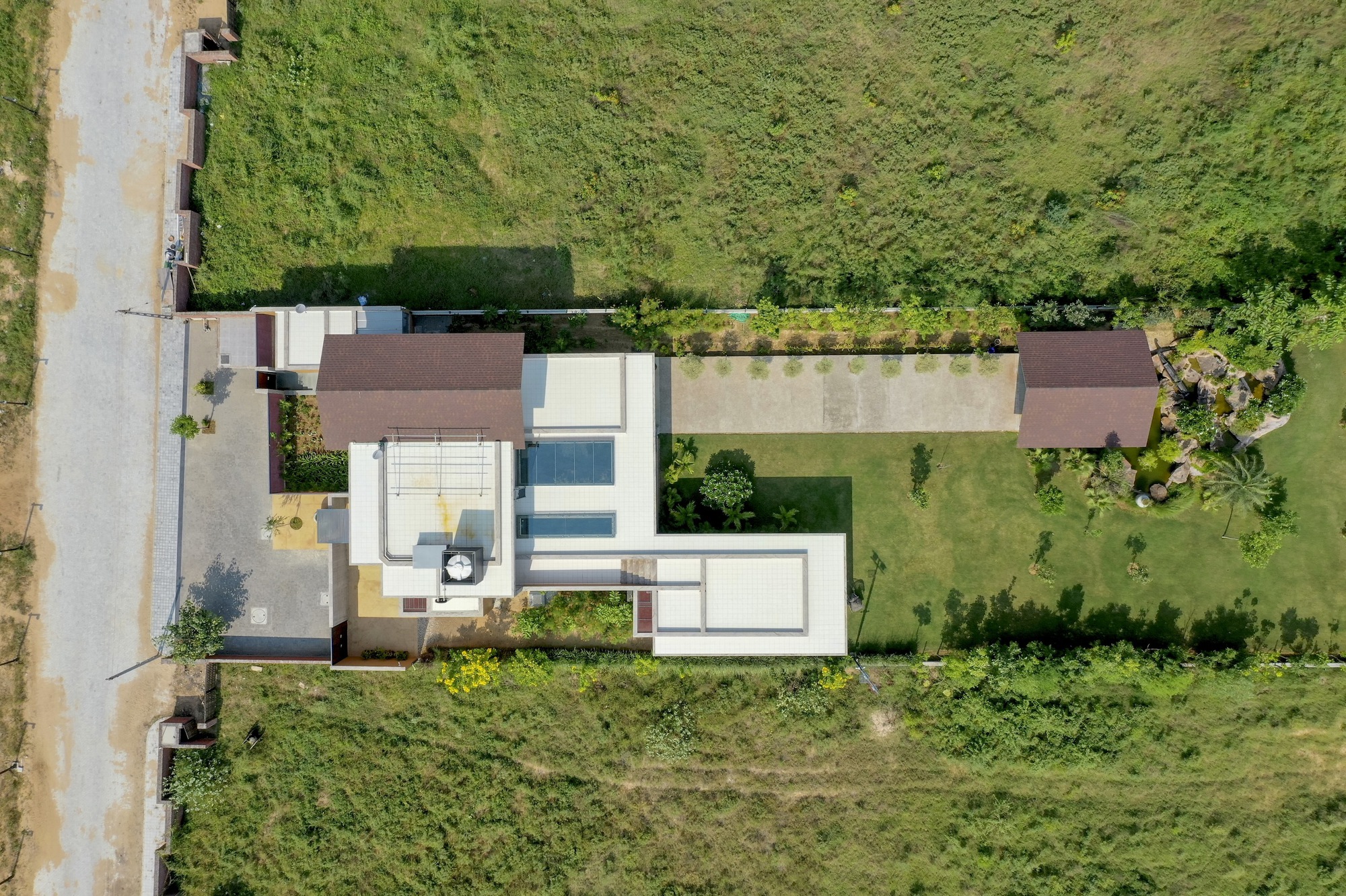 瓦妮莎周末别墅丨印度丨The Grid Architects-13