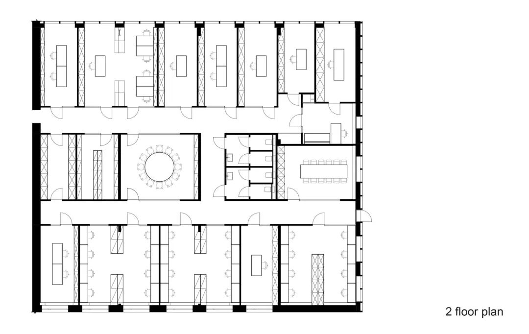 乌克兰建筑材料公司办公室 | 混凝土与马赛克的粗狂魅力-46