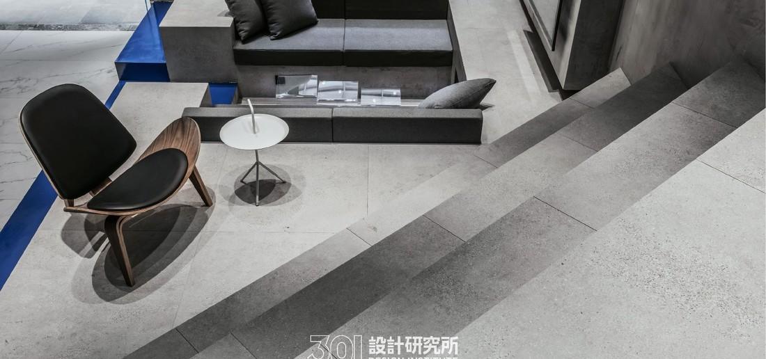 极简工业风办公室设计,打造高效与舒适空间-14