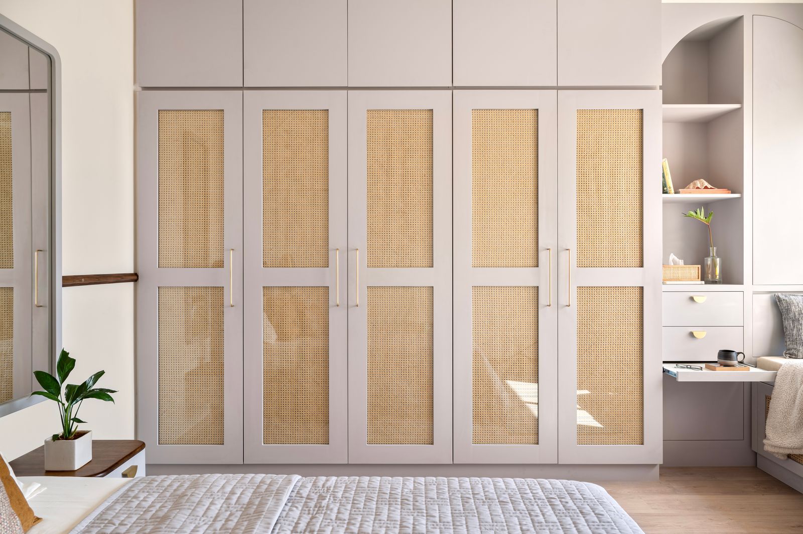 900 平方英尺班加罗尔居家办公改造住宅丨印度班加罗尔丨5FT. Apart 的 Taarini Jouhari-31