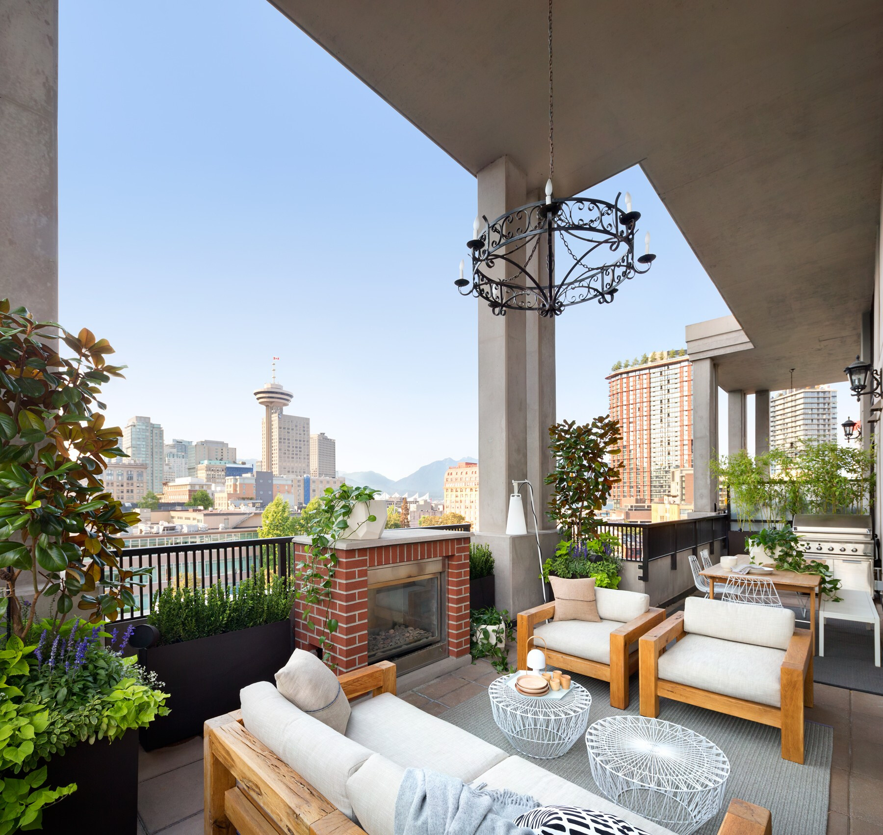 温哥华工业风公寓 | 打造开放空间,强调运动主题-33