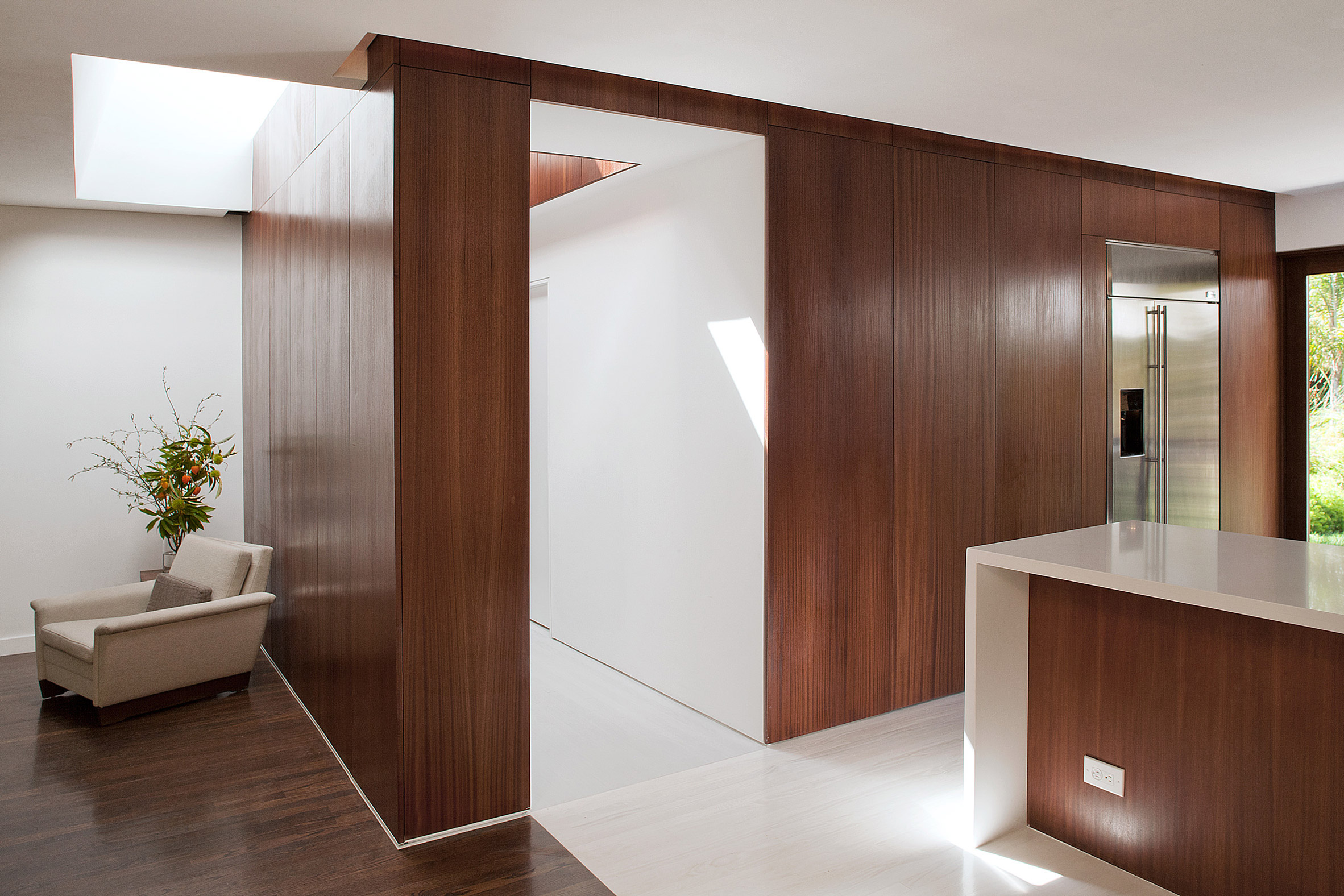 Casey Hughes Architects adds twin-peaked extension to LA home-13