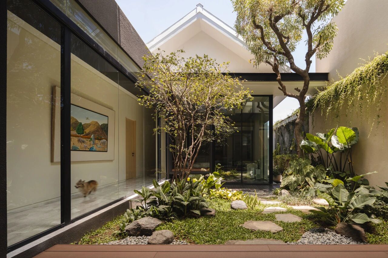 PB 屋（由于PB指代不明确，若无更多背景信息很难精准翻译，这里暂且保留PB，按照格式直接译出短语） 丨KantorGG-4