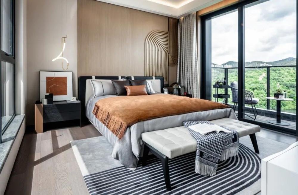 自然之美,都市心灵的栖息地——精致轻奢别墅设计-22