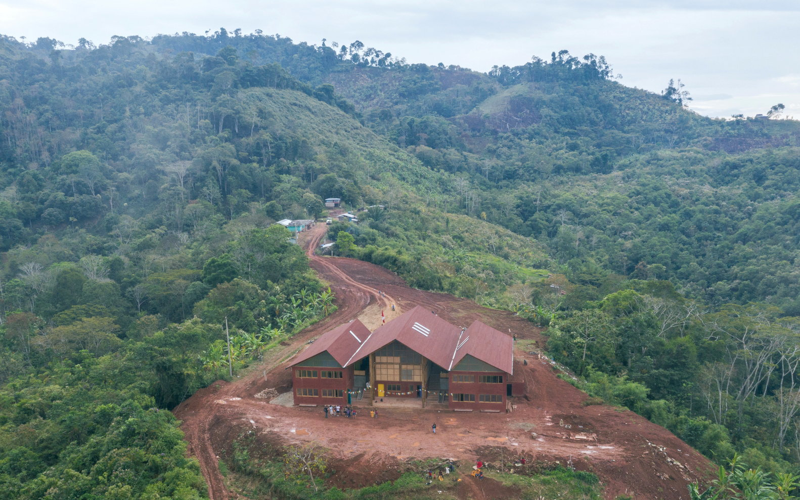 秘鲁UniónAlto Sanibeni托儿所和小学-6