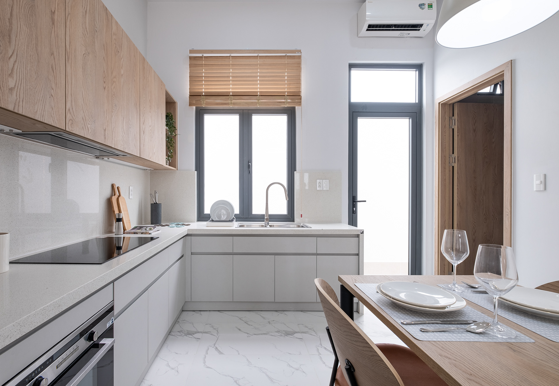 HOME STYLING / THE SOL CITY - NPLK SCANDINAVIAN-20