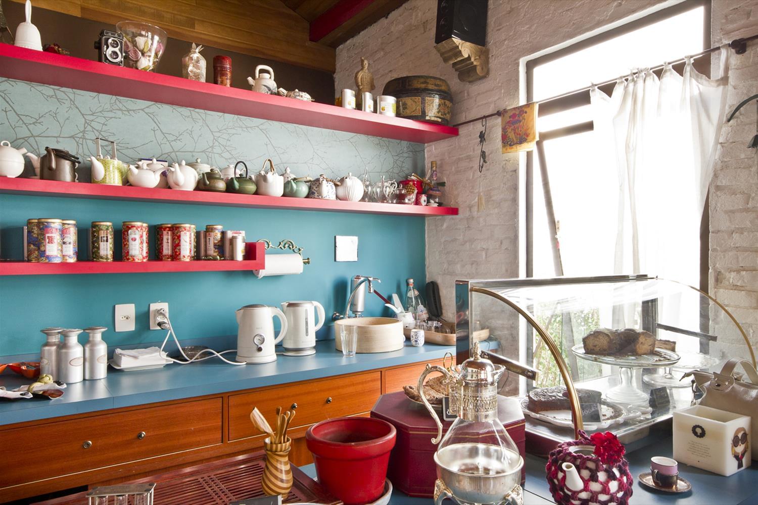 巴西 SP 的活力彩色酒吧设计-4