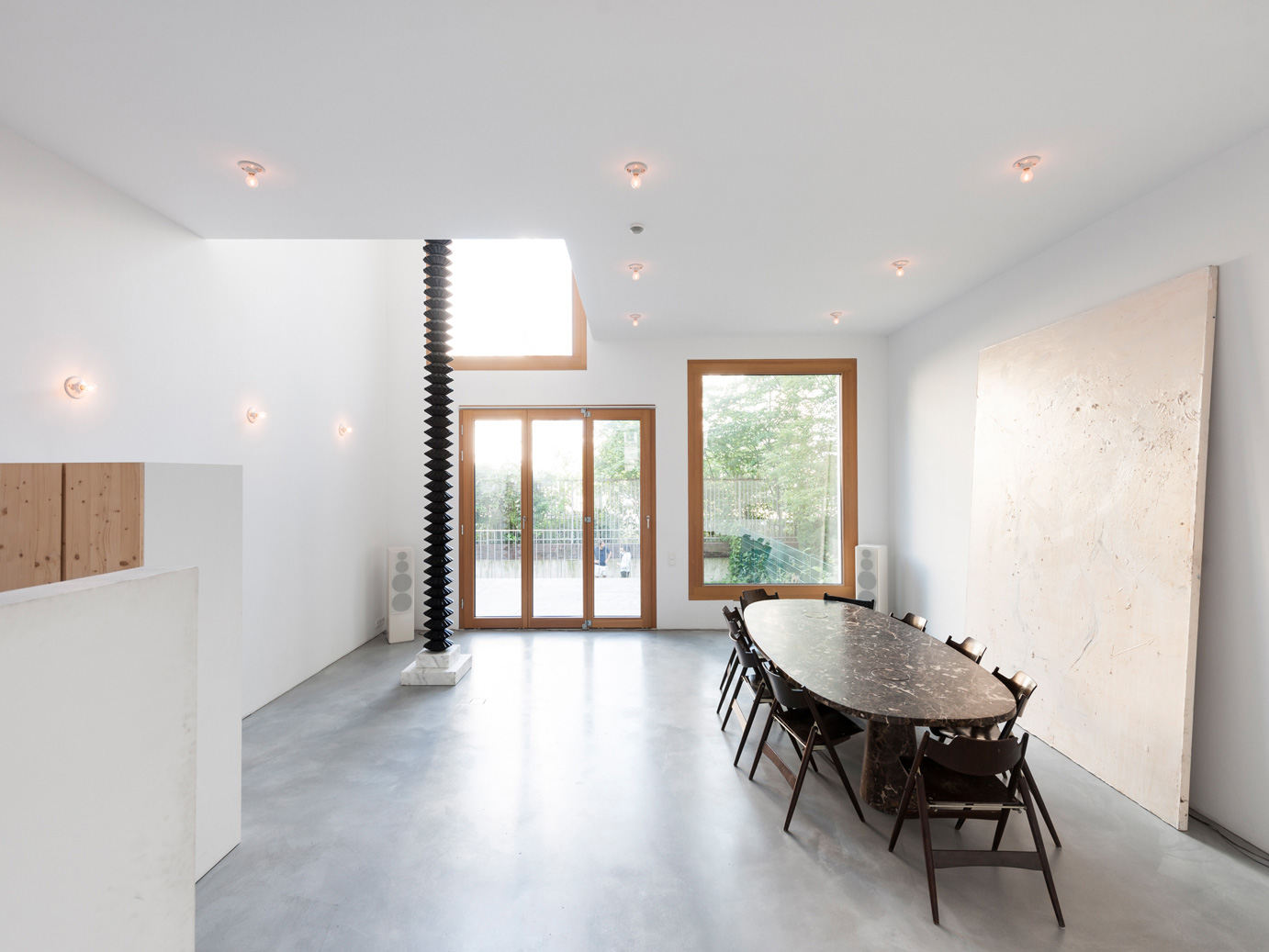 柏林魅力创意组合 | 冈萨雷斯·哈斯精选项目-109