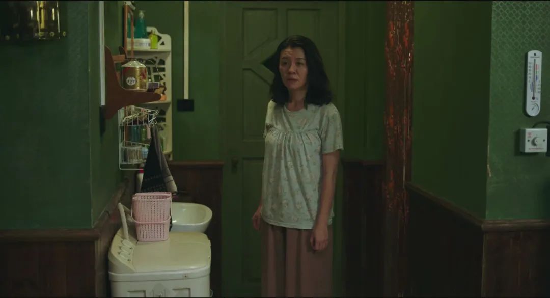 《隐秘的角落》 | 复古风装修，细节尽显悬疑魅力-61