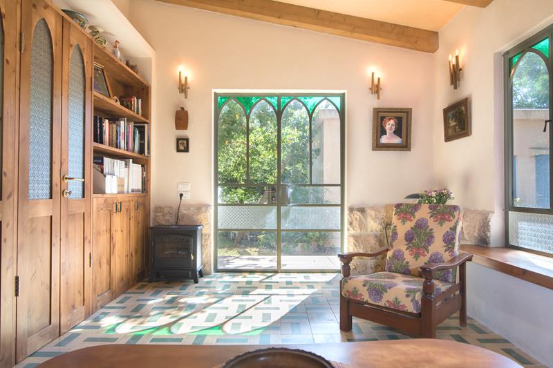 莫沙夫加瓦卡梅尔住宅升级项目丨中非瓦卡丨建筑师诺阿·布罗斯,室内设计师茨维卡·阿尔特尔斯-11