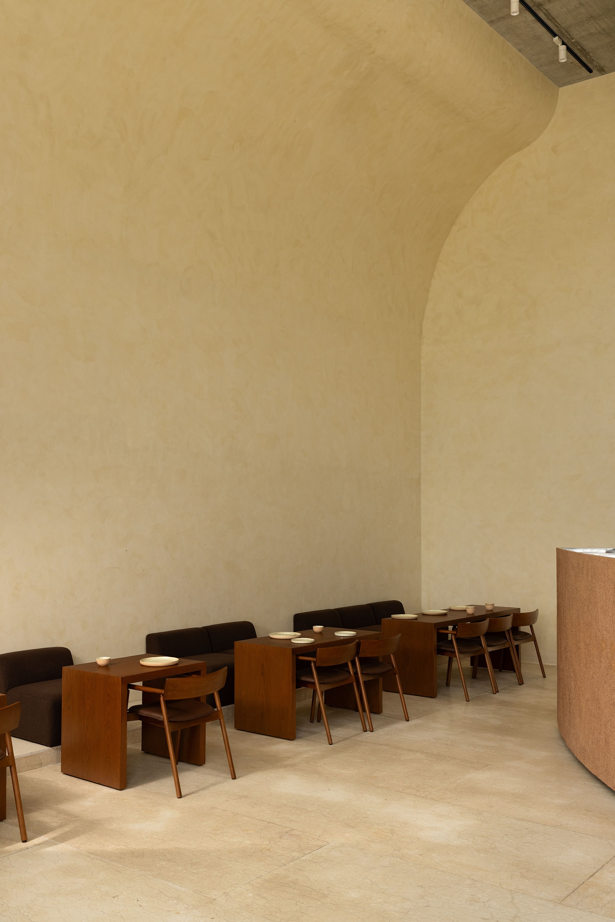 黄昏咖啡丨印度金奈丨Billboards-39