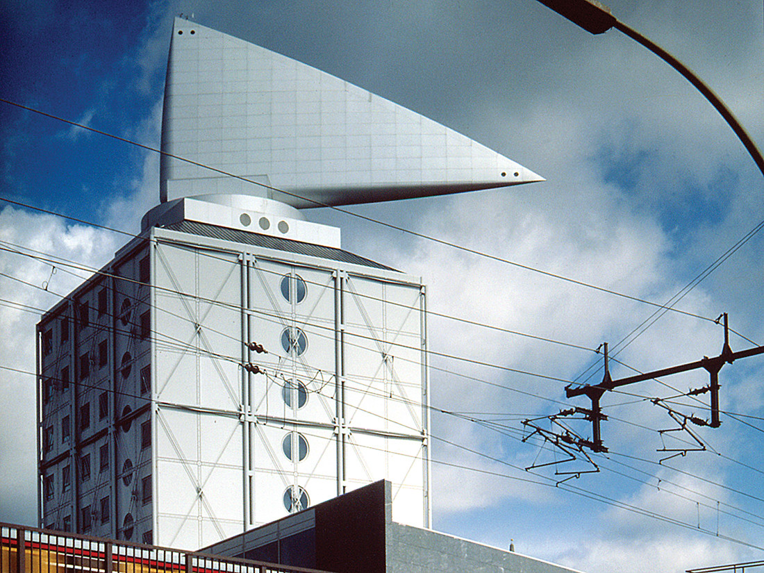 Kant Triangle, Berlin – kleihues+kleihues-1