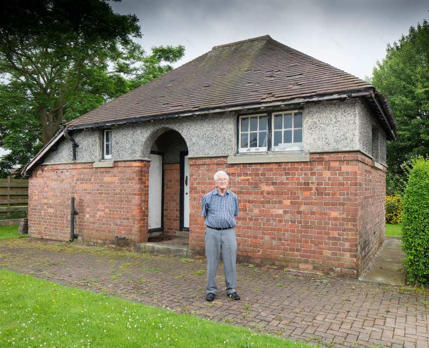 Historic England lists London cabbies' hut and Yorkshire "hobbit's home"-26