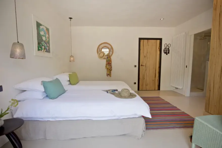 卢贝隆山谷的古老农舍 | 马斯·德·拉加德的惊艳翻新-16