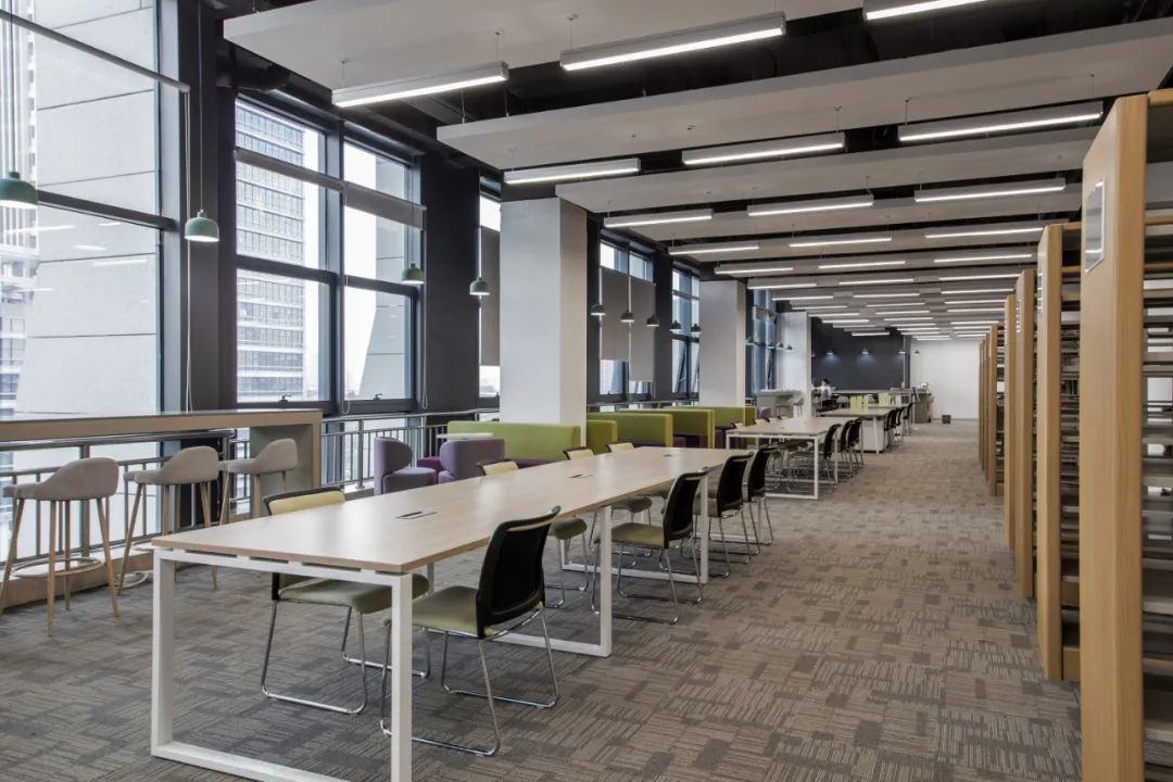 北京外国语大学佛山研究生分院 | 国际化共享空间设计-24