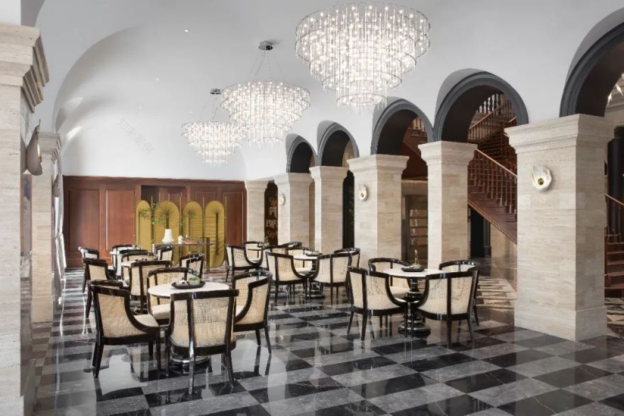 烟台万科御龙山悦莊销售中心——东西方无界的现代美学空间-60