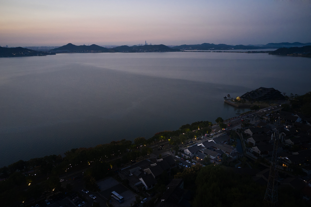 宁波东钱湖山月酒店丨中国宁波丨杭州时上建筑空间设计事务所-4