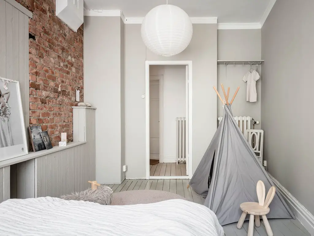 瑞典 1913 年老建筑中的古典温馨公寓-11