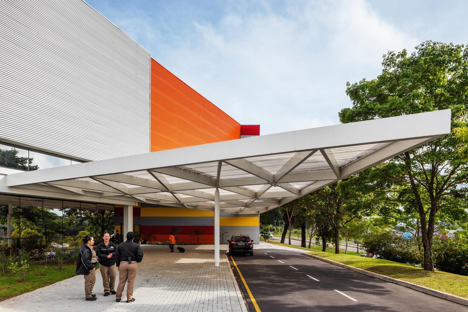 波西蒂沃国际学校-6