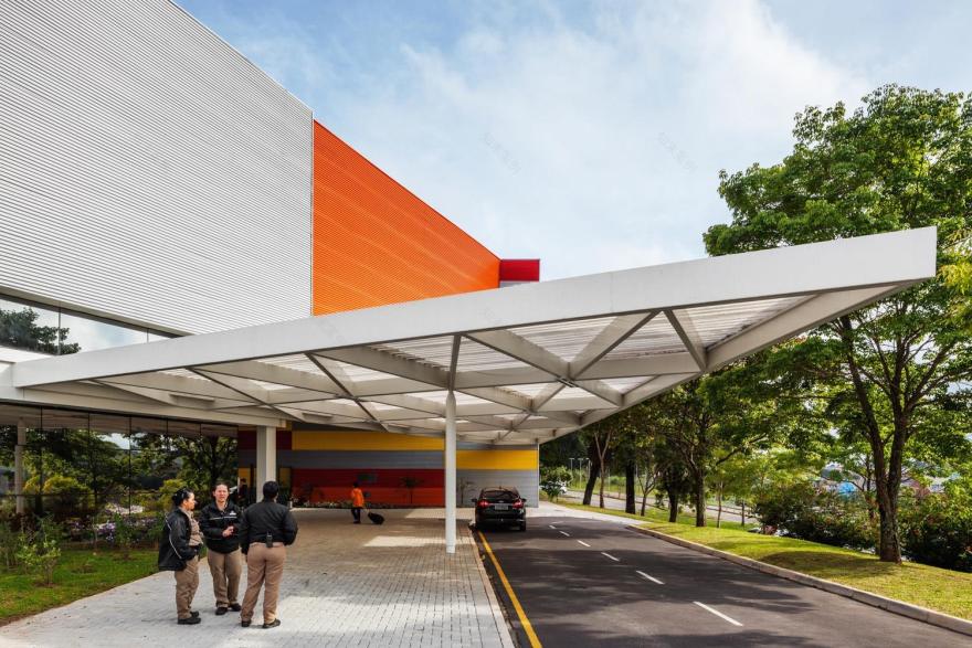 波西蒂沃国际学校-6