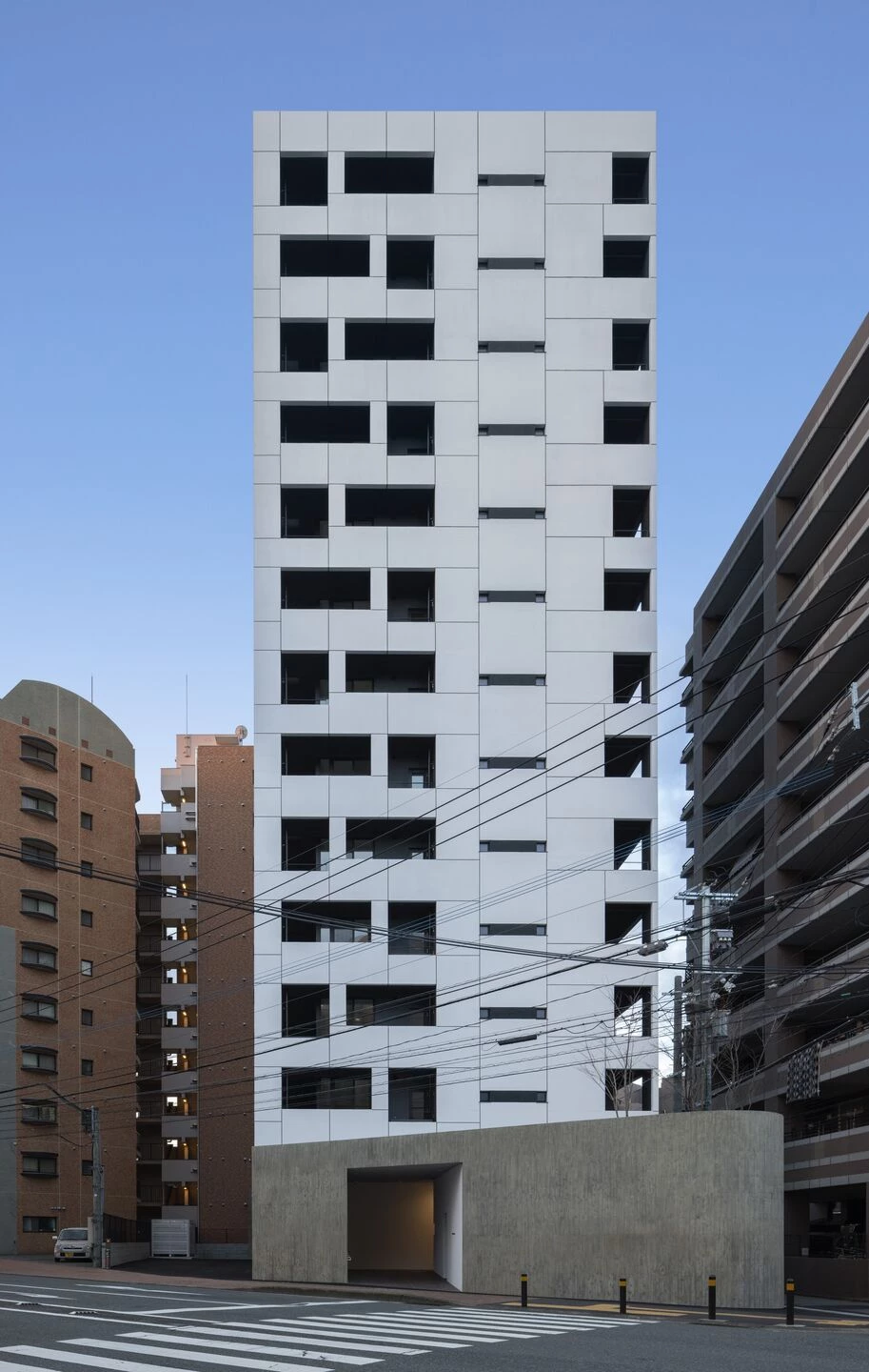 福冈的单色丨日本福冈丨SAKO Architects-11