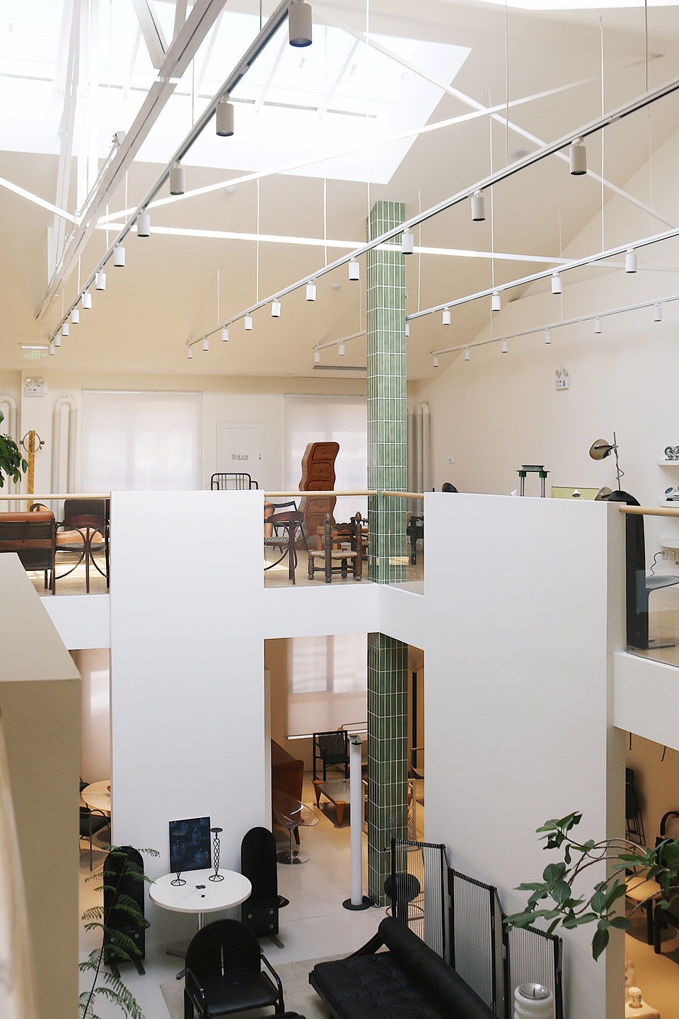 COLLECTIE 中古家居店 | 北京孵地设计室的镂空百宝箱-33