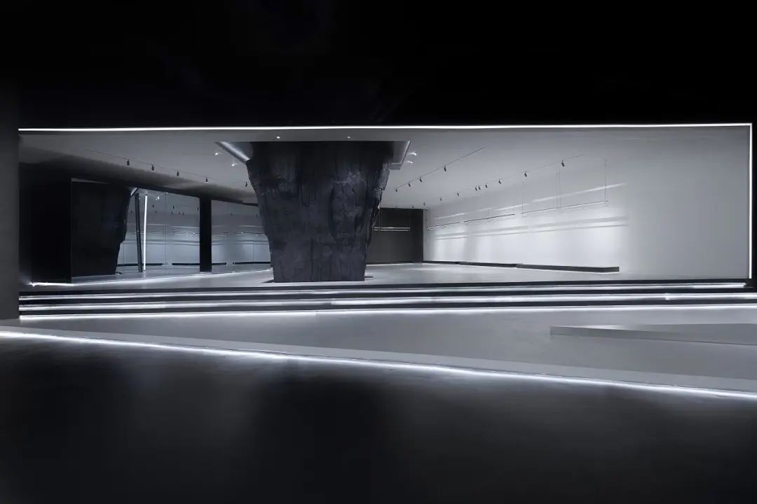 MEAT MARKET 国际奢侈品买手店丨中国杭州丨楊偉建築空間設計事務所-22