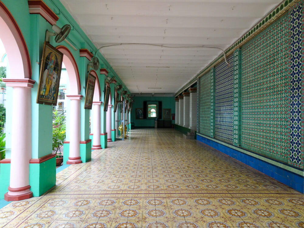 スリ・タンデイ・ユッタ・パニン寺院 | ベトナム の建築【世界建築巡り】-70