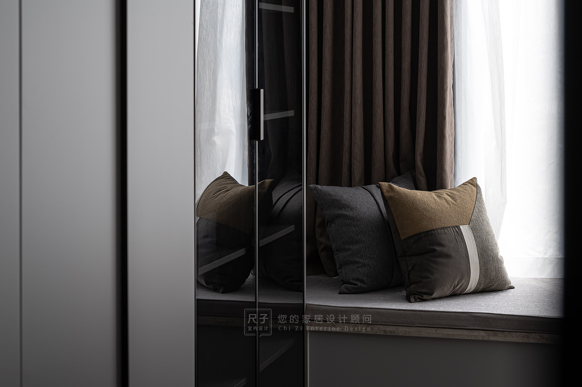 酷灰质感的都市馨居丨中国深圳丨尺子室内设计-60