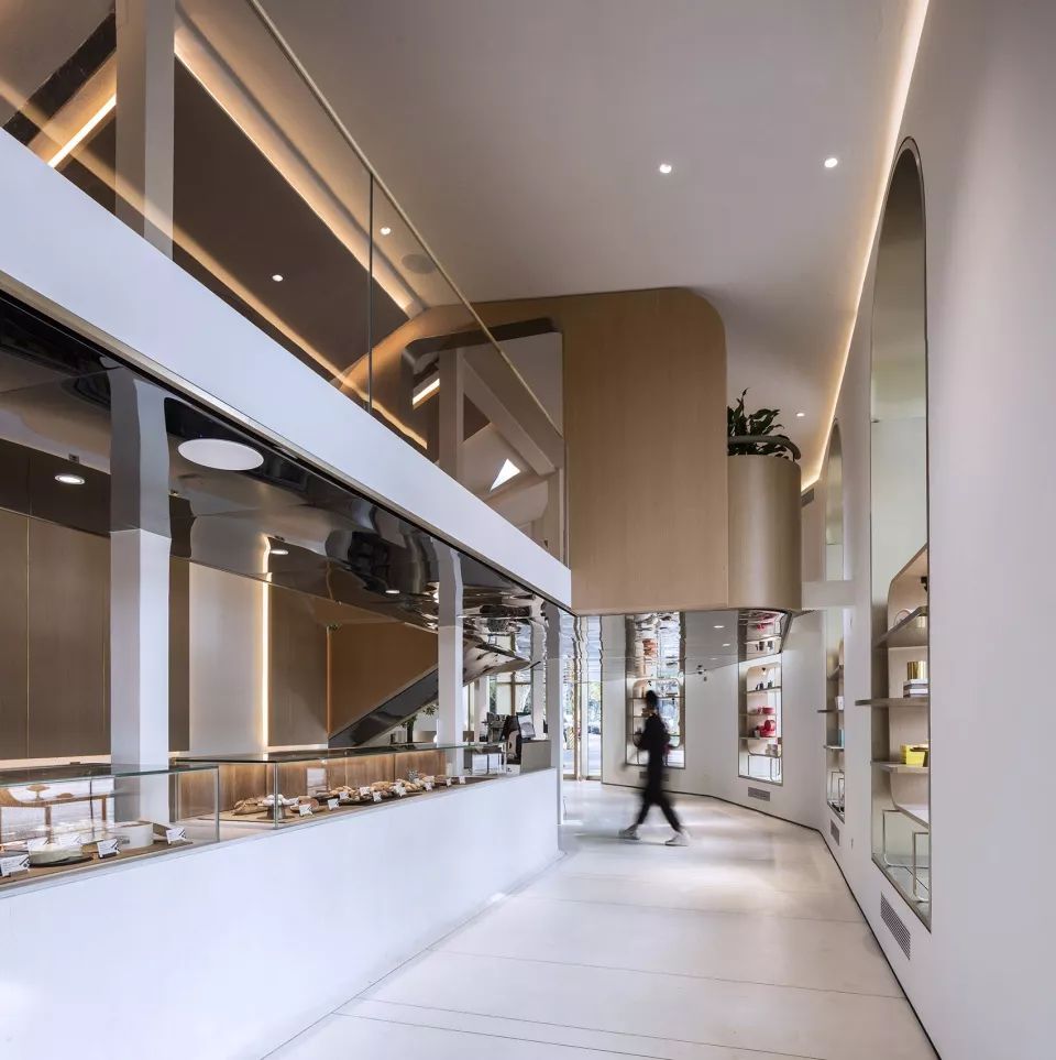 杭州安之秀菓甜品店 | 梧桐树下的宁静空间-17