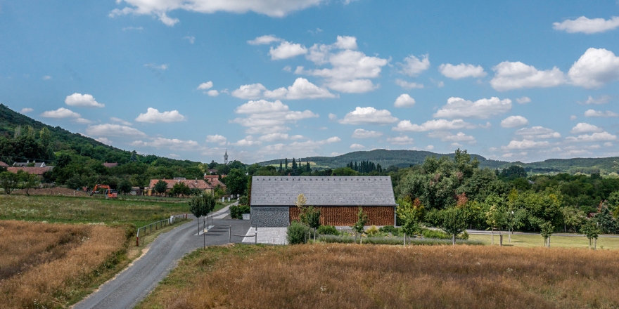 谷仓小酒馆丨匈牙利丨SAGRA Architects-12