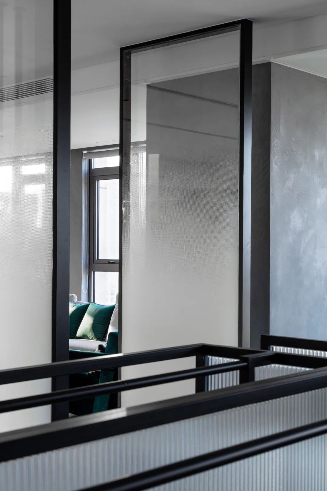 绍兴万里进出口办公空间 | 黑与白的隐喻世界-48