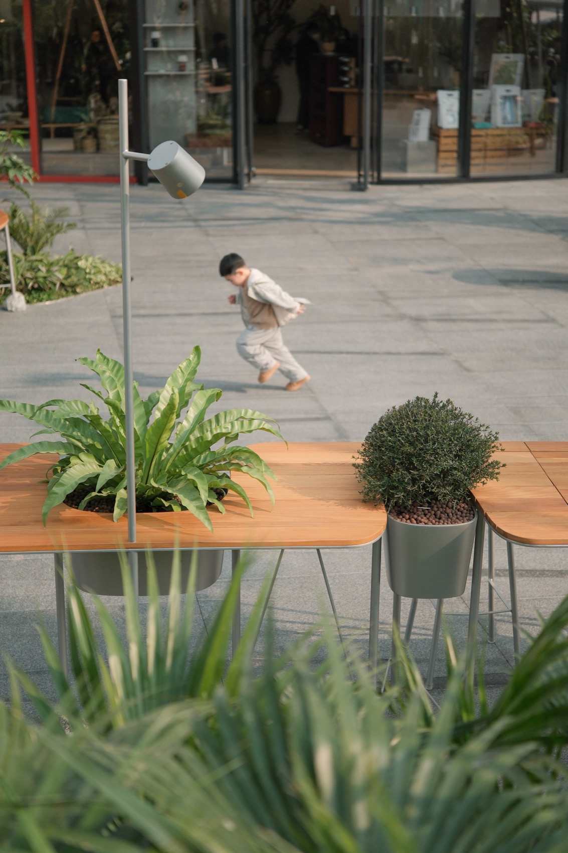 河流与卵石:桌桌计划2·0公共家具及摊位设计丨中国成都丨行波工作室（公共家具与市集摊位）等多家-37