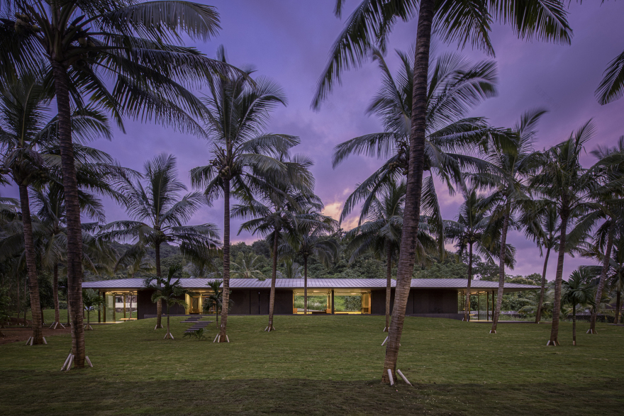 绿林之境 · 现代石 Glass 屋丨印度丨SPASM Design Architects-21